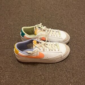 Nike Blazer Low Platform - Women’s Size 9